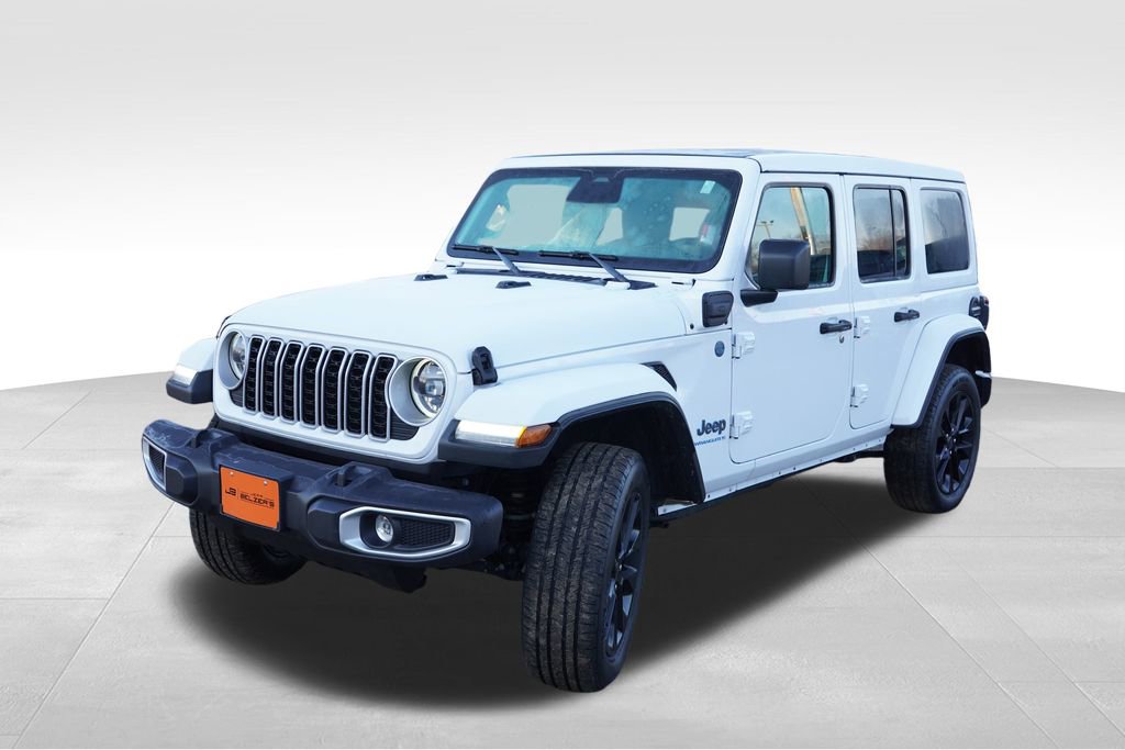 Certified 2025 Jeep Wrangler Unlimited Sahara w/ Safety Group image 11
