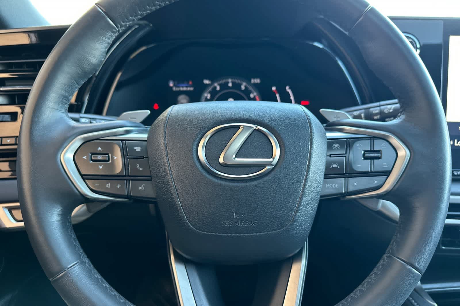 Used 2024 Lexus RX 350 AWD w/ Technology Package image 22