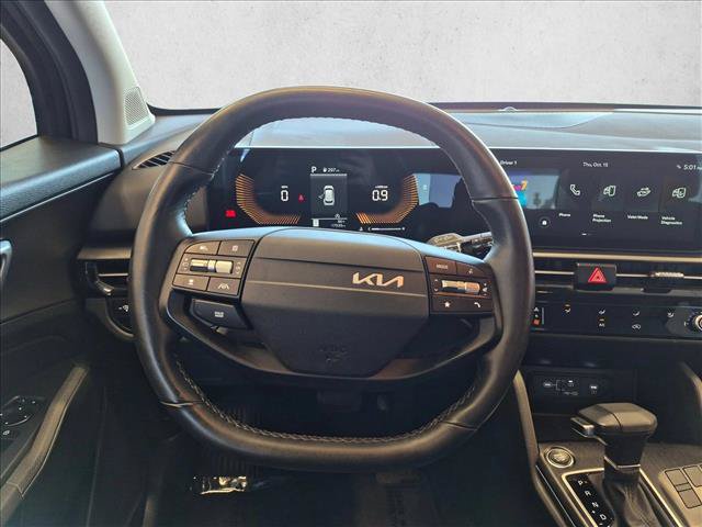 Used 2026 Kia Sportage LX FWD image 13
