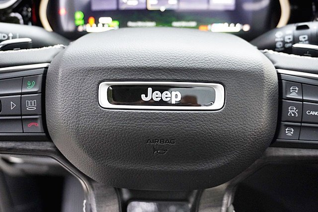 New 2023 Jeep Grand Cherokee Limited 4xe image 43