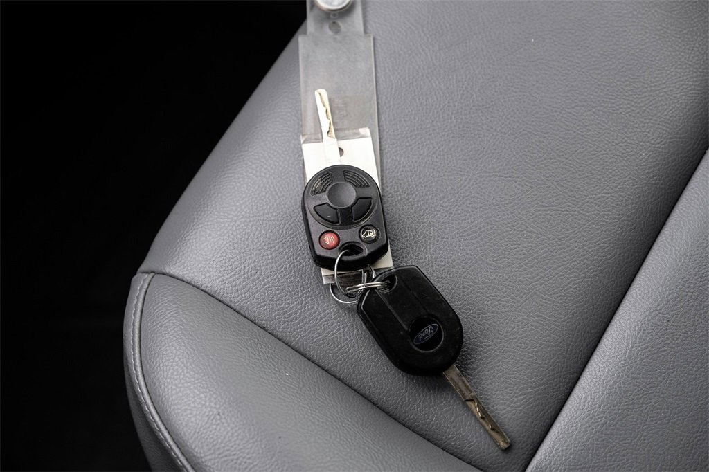 Used 2019 Ford Transit 250 130 Low Roof image 47