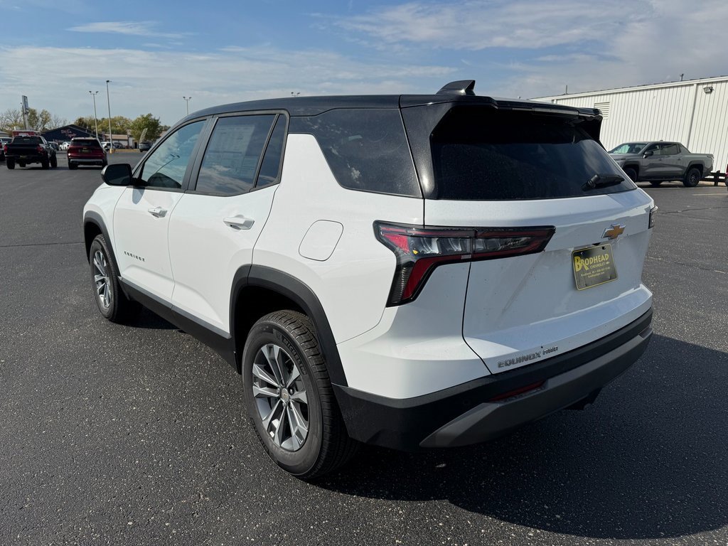 New 2026 Chevrolet Equinox LT w/ LPO, Floor Liner Package image 3
