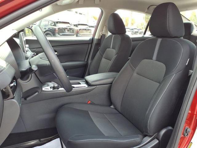 Used 2025 Nissan Sentra SV w/ Trunk Package FWD image 5