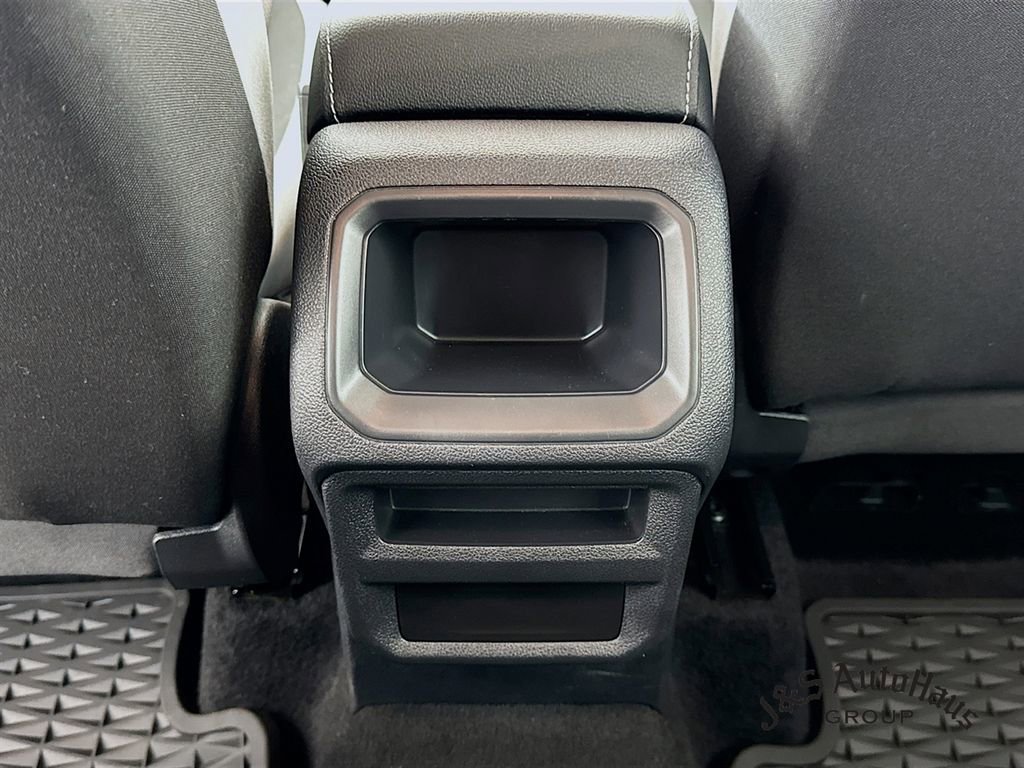 Used 2022 Volkswagen Taos S image 28