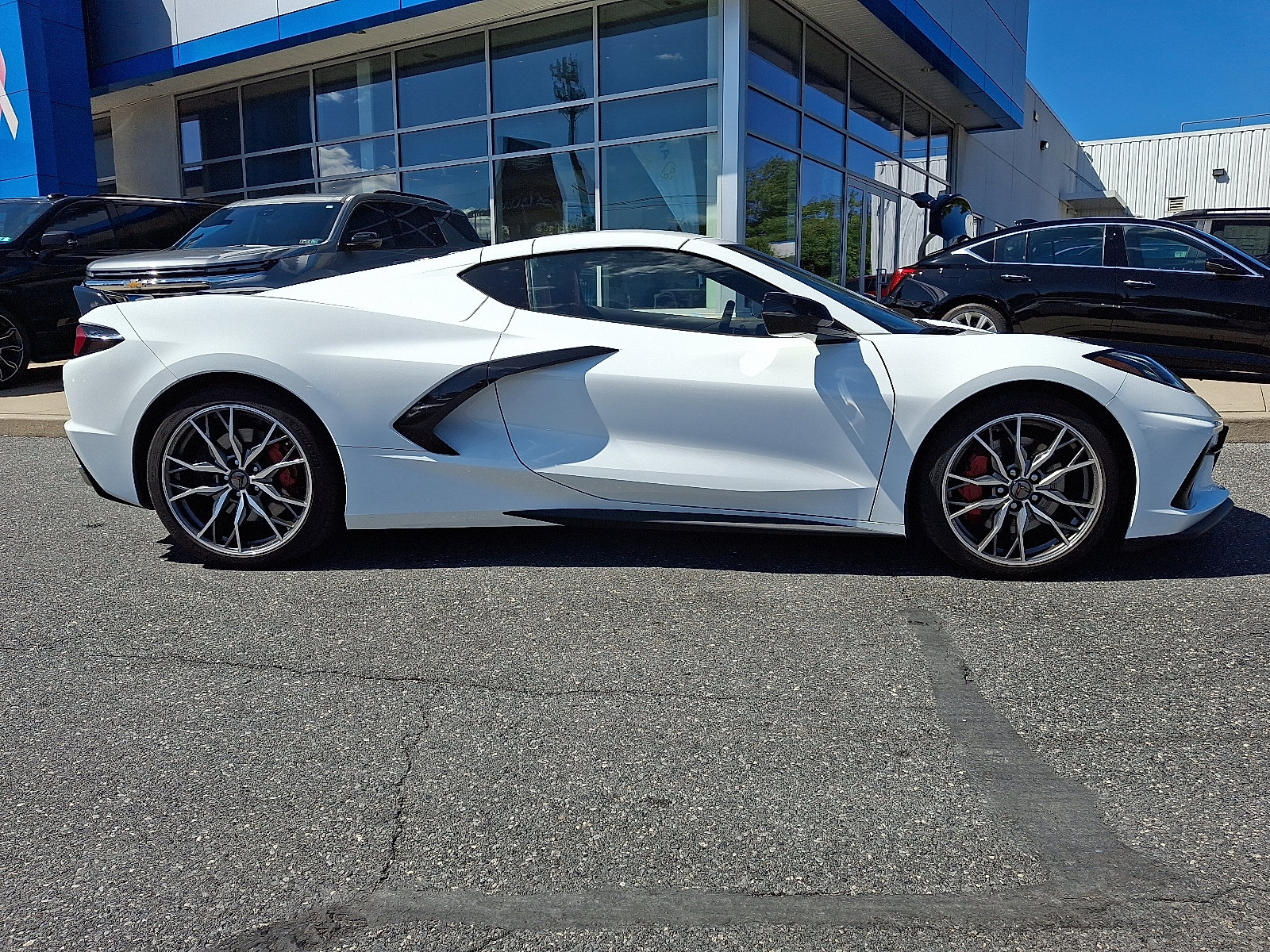 Certified 2024 Chevrolet Corvette Stingray Preferred Cpe w/ Z51 Performance Package RWD image 8