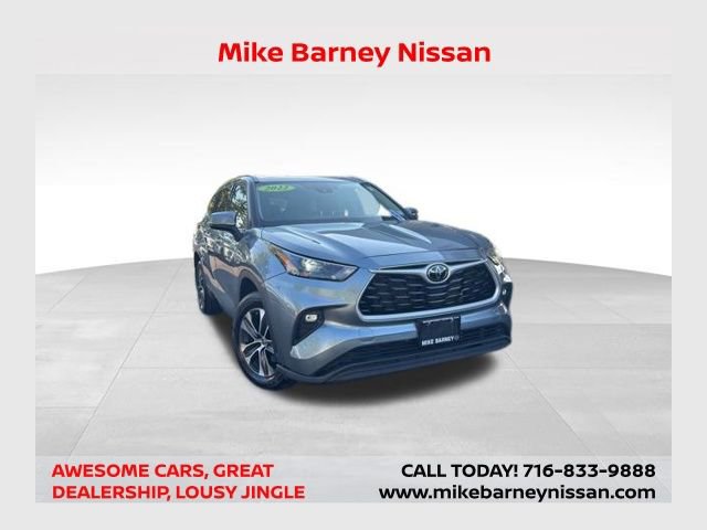 Used 2022 Toyota Highlander XLE