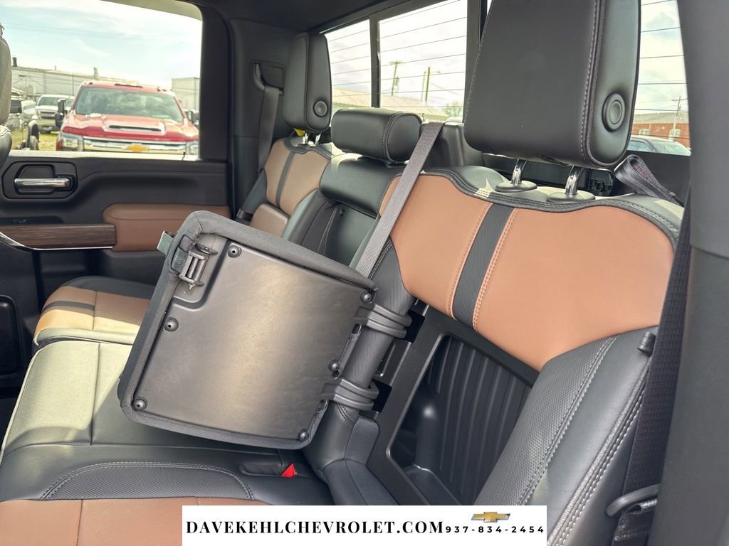 Used 2023 Chevrolet Silverado 3500 High Country w/ Z71 Off-Road Package image 19