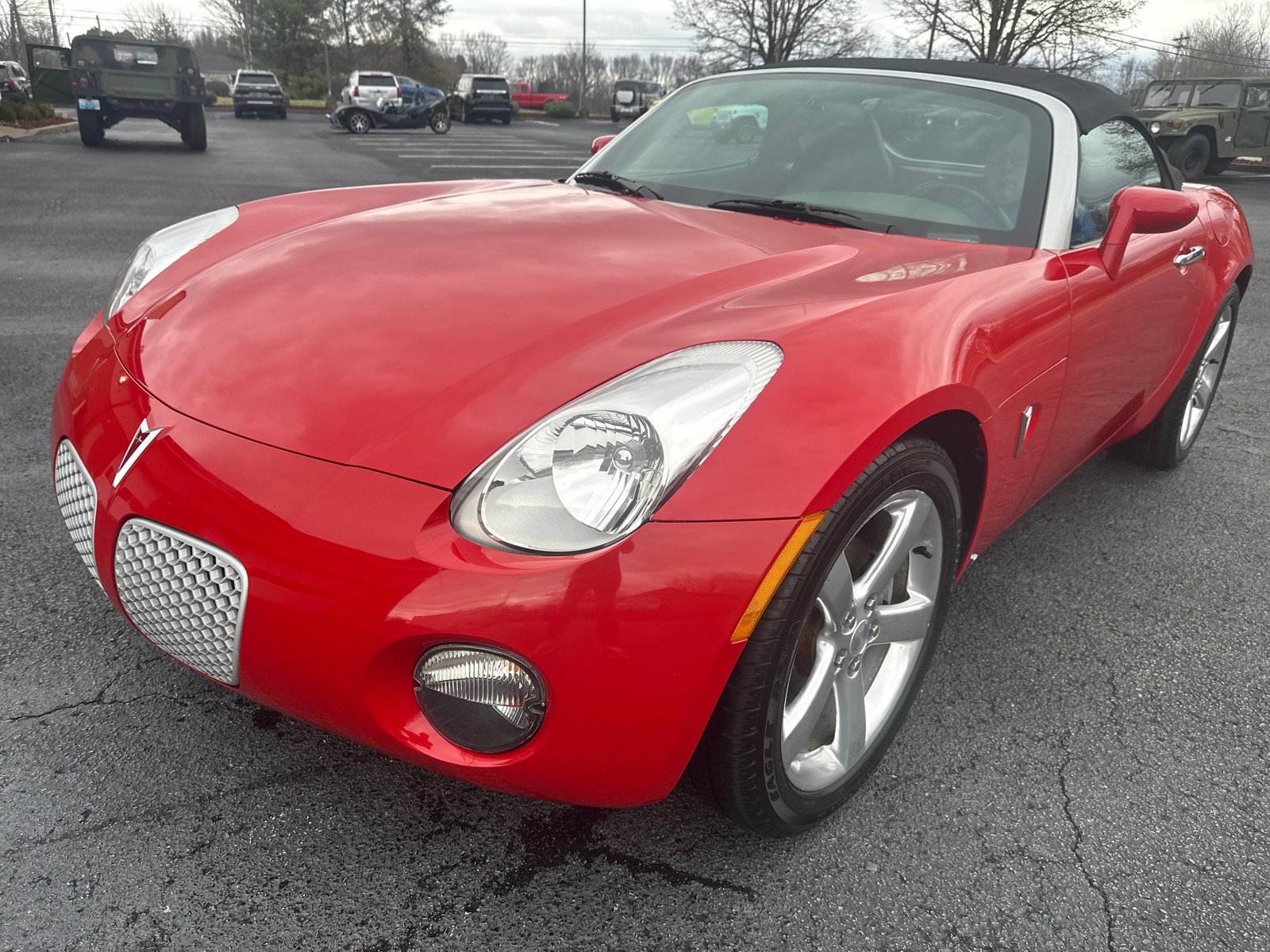 Used 2006 Pontiac Solstice Convertible w/ Premium Package image 3