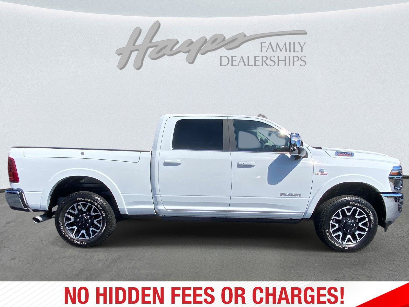 Used 2025 RAM 2500 Limited AWD/4WD image 2