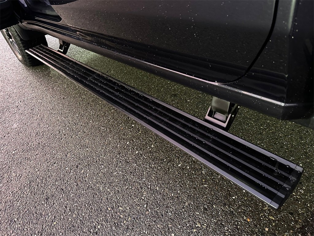 Used 2025 GMC Sierra 2500 Denali Ultimate image 21