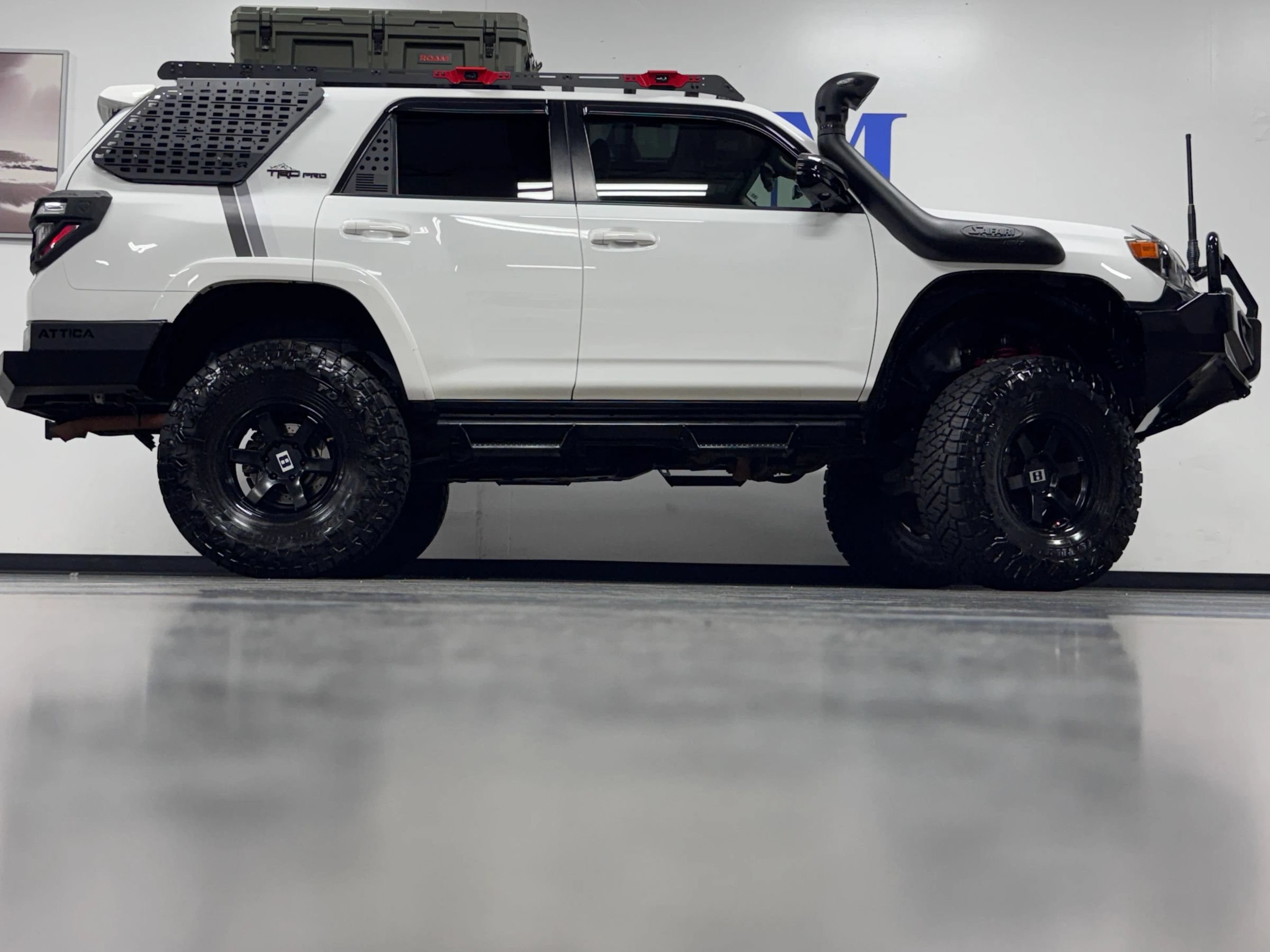 Used 2021 Toyota 4Runner TRD Off-Road Premium w/ Moonroof Package AWD/4WD image 3