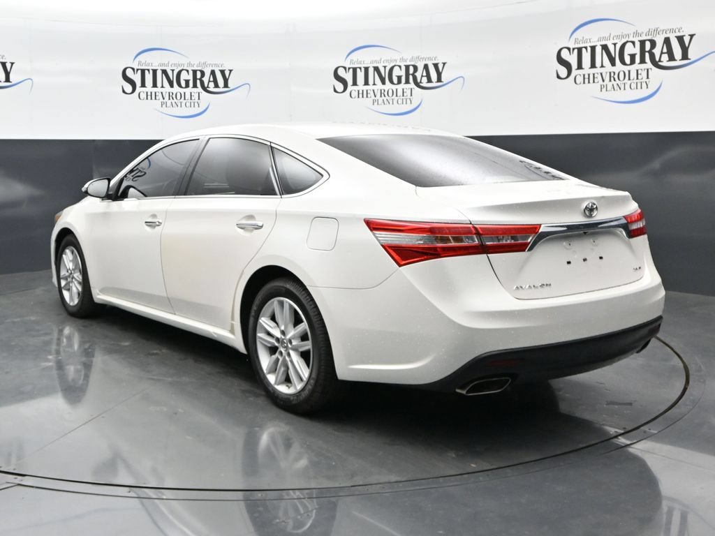 Used 2014 Toyota Avalon XLE FWD image 5