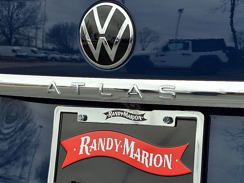 Used 2022 Volkswagen Atlas SE w/ Panoramic Sunroof Package image 31