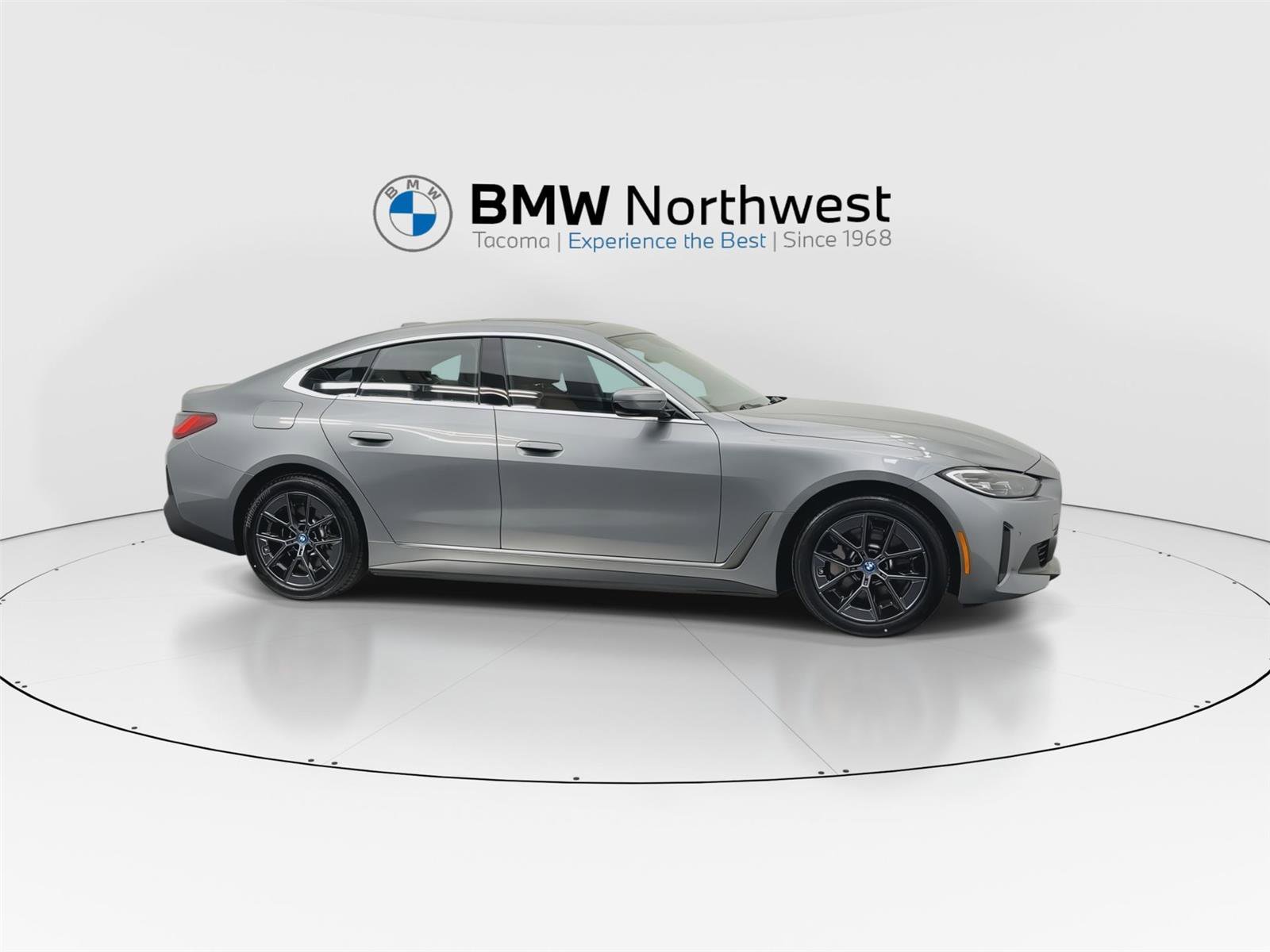Certified 2023 BMW i4 eDrive35 w/ Premium Package RWD image 5