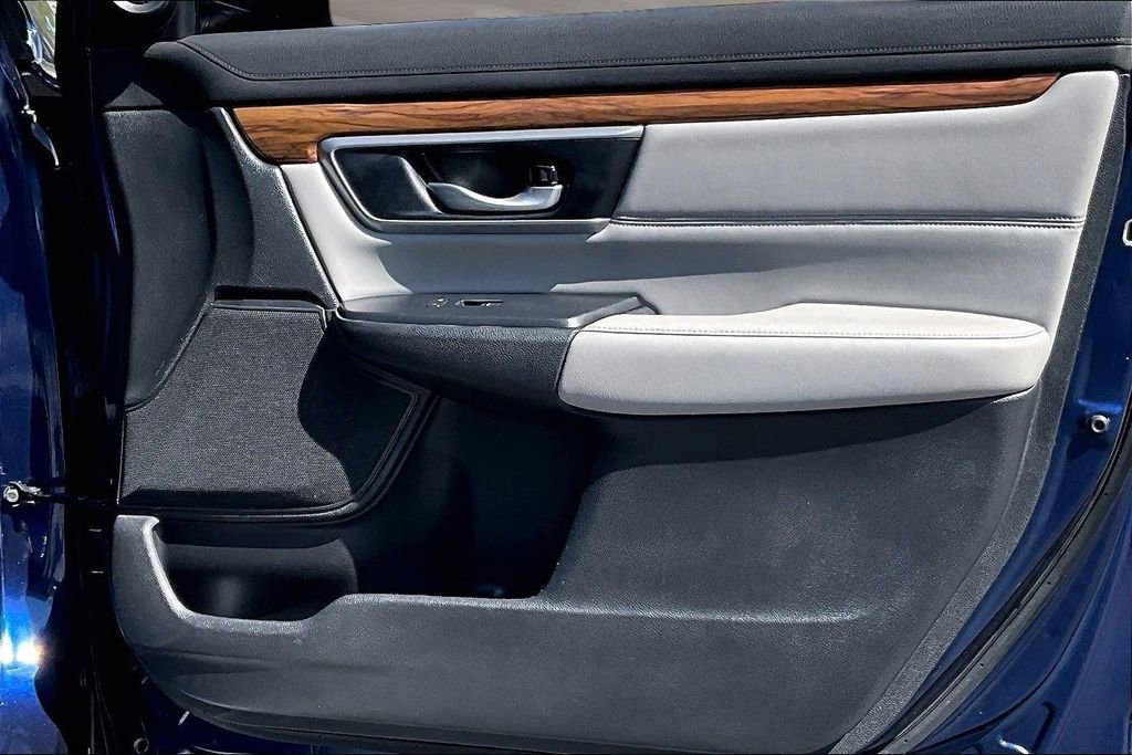Used 2020 Honda CR-V Touring image 24