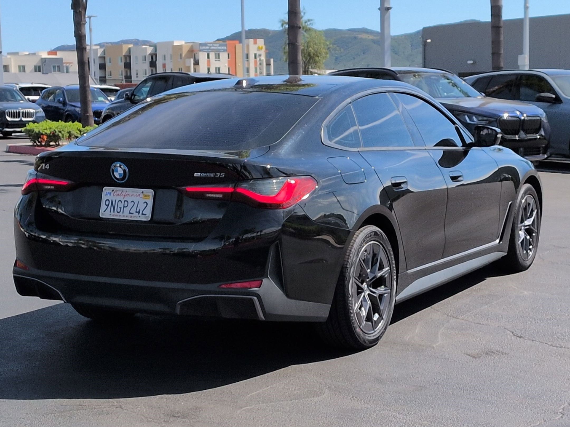 Certified 2023 BMW i4 eDrive35 image 10