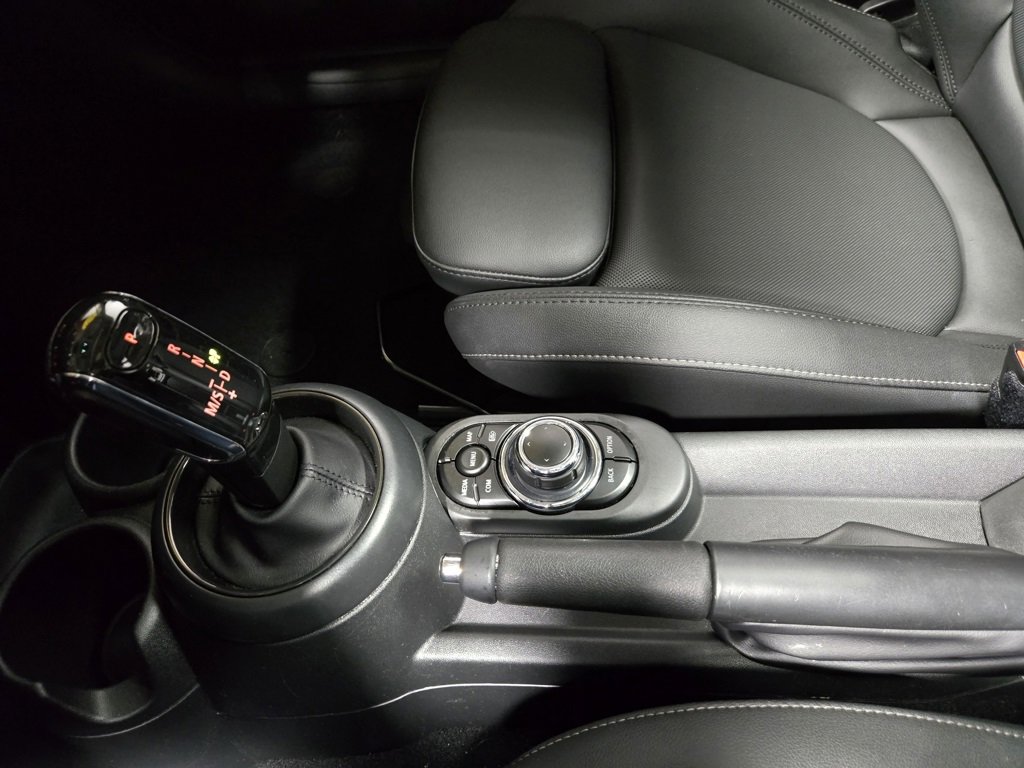 Used 2023 MINI Cooper S image 27