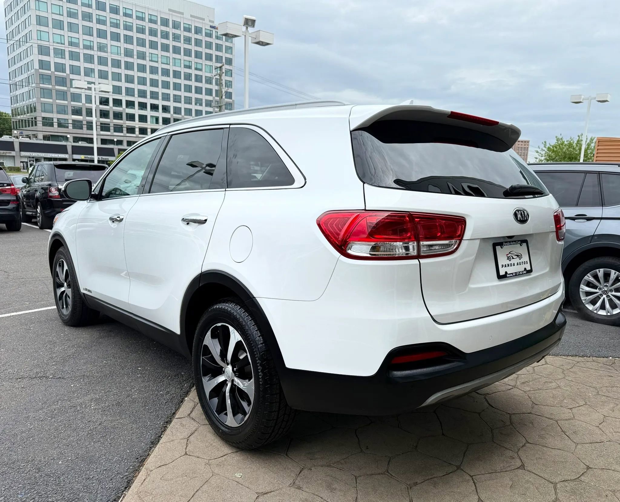 Used 2016 Kia Sorento EX AWD/4WD image 5