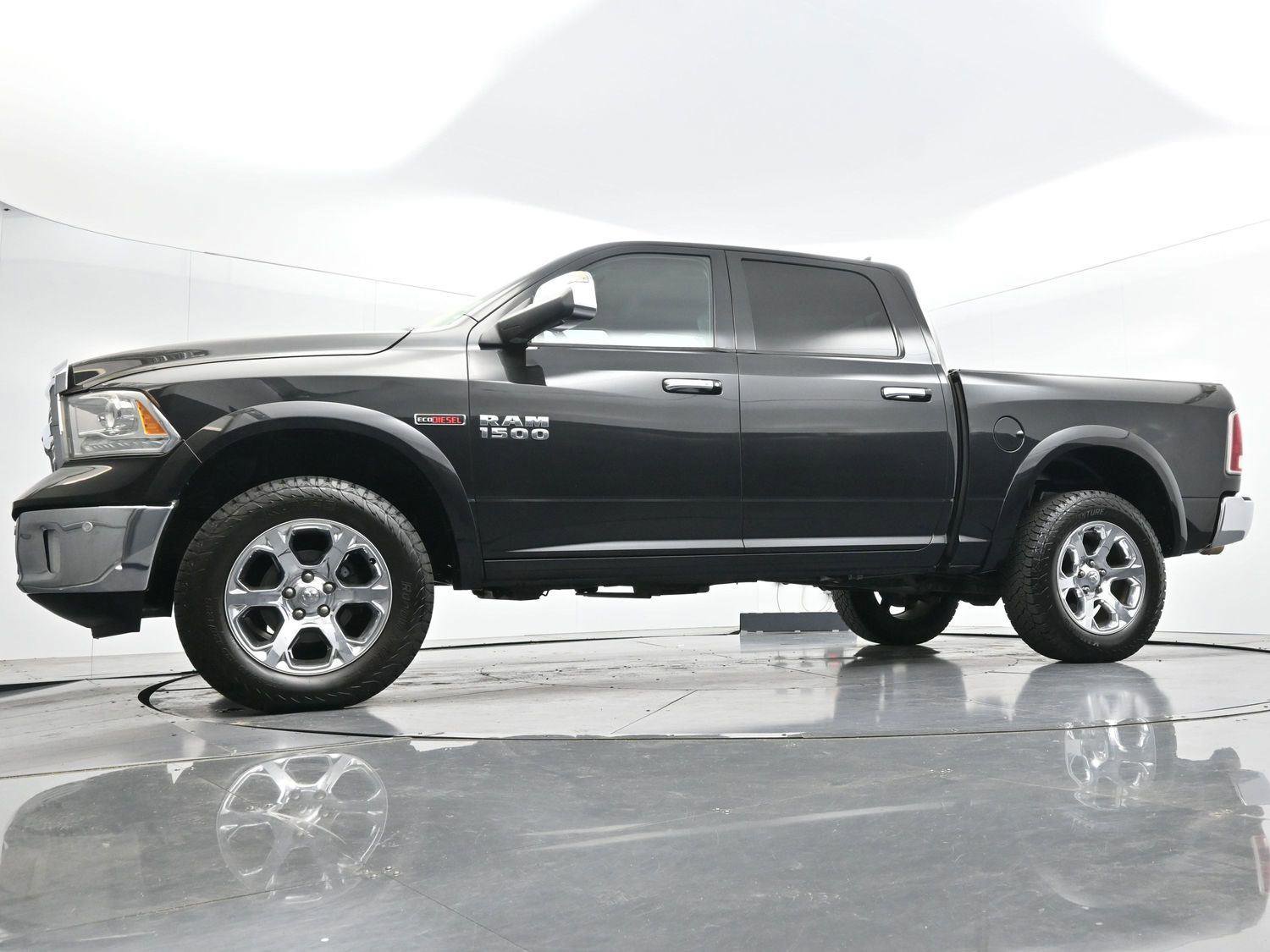 Used 2017 RAM 1500 Laramie w/ Convenience Group image 45
