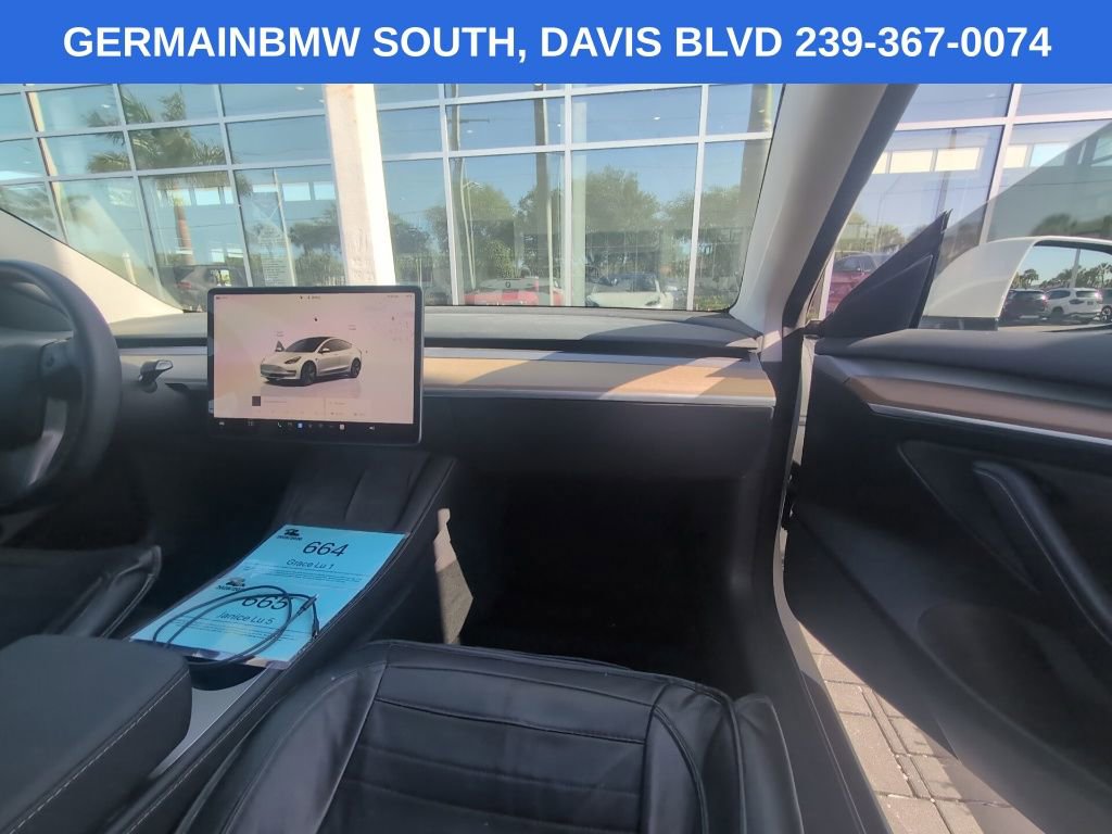 Used 2023 Tesla Model 3 Standard Range image 20