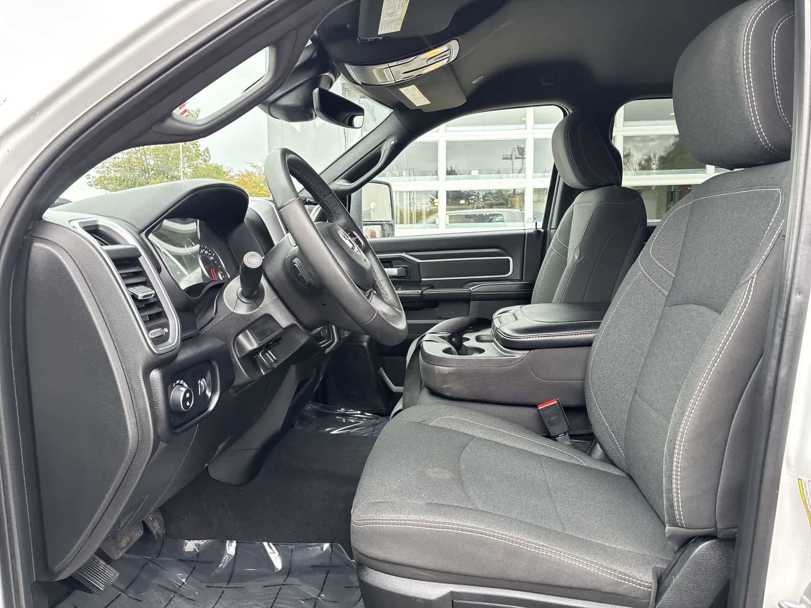 Used 2025 RAM 2500 Big Horn AWD/4WD image 11