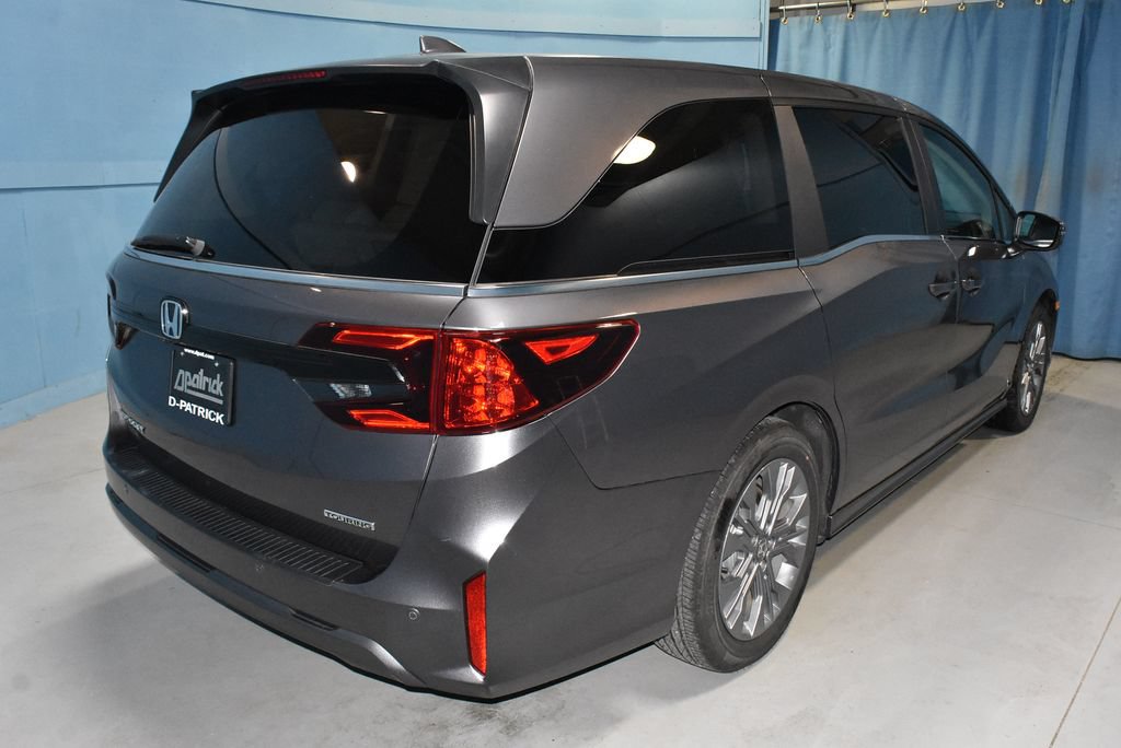 Used 2026 Honda Odyssey Touring image 31
