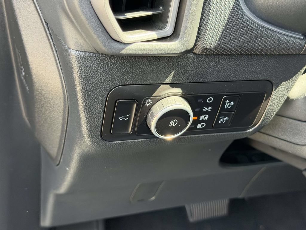 Used 2023 Ford Bronco Sport Outer Banks w/ Tech Package AWD/4WD image 17