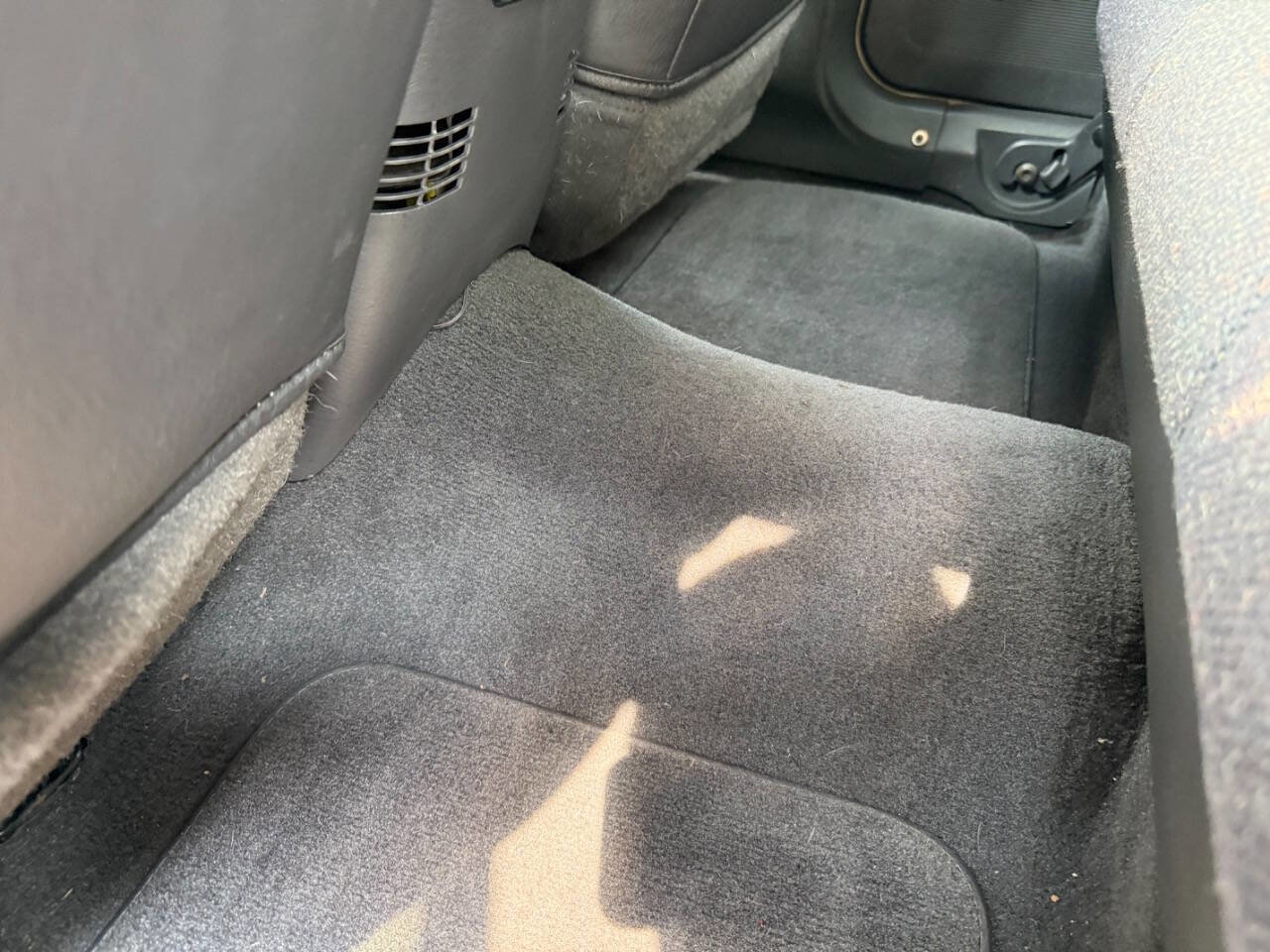 Used 1999 Jeep Cherokee Classic image 70