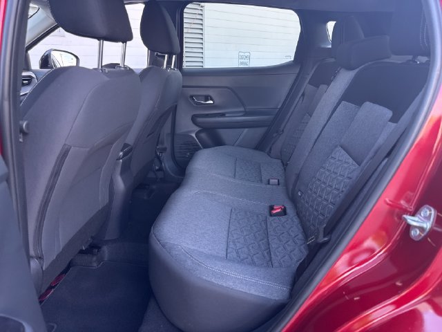 Used 2026 Nissan Kicks SV FWD image 25