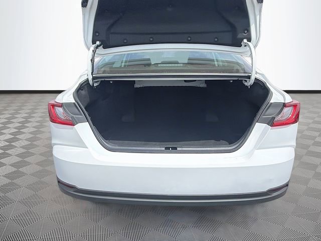 Used 2025 Toyota Camry LE FWD image 24
