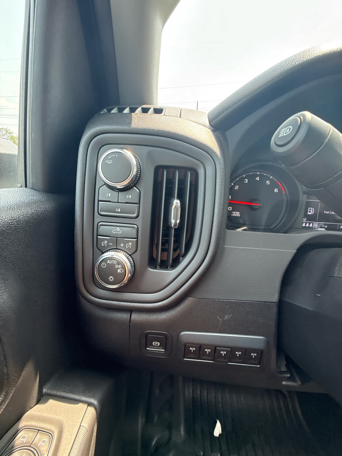 New 2026 GMC Sierra 2500 Pro w/ Convenience Package AWD/4WD image 41