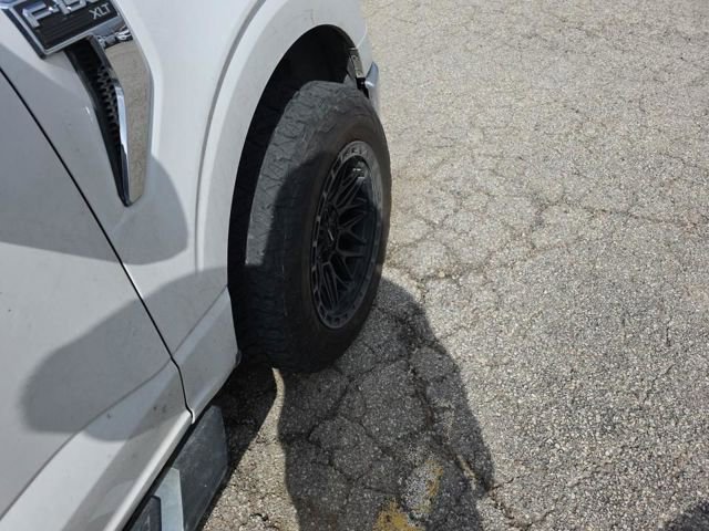 Used 2022 Ford F150 XLT w/ Equipment Group 301A Mid image 16