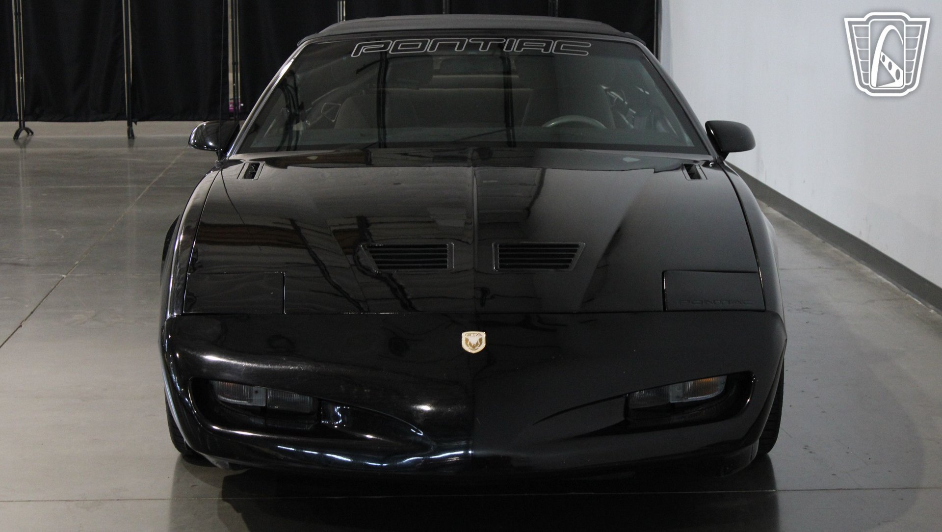 Used 1992 Pontiac Firebird Convertible RWD image 22