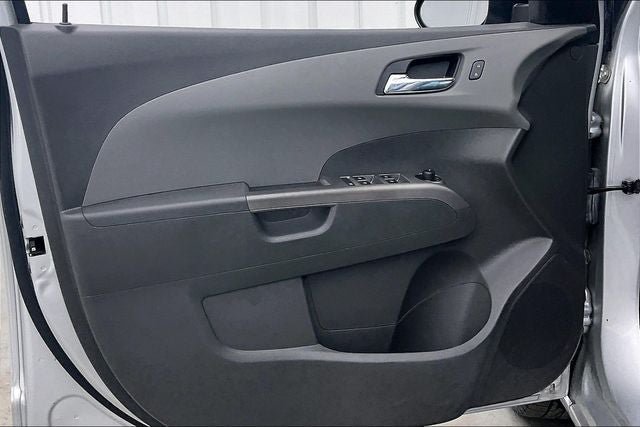 Used 2017 Chevrolet Sonic Premier FWD image 20