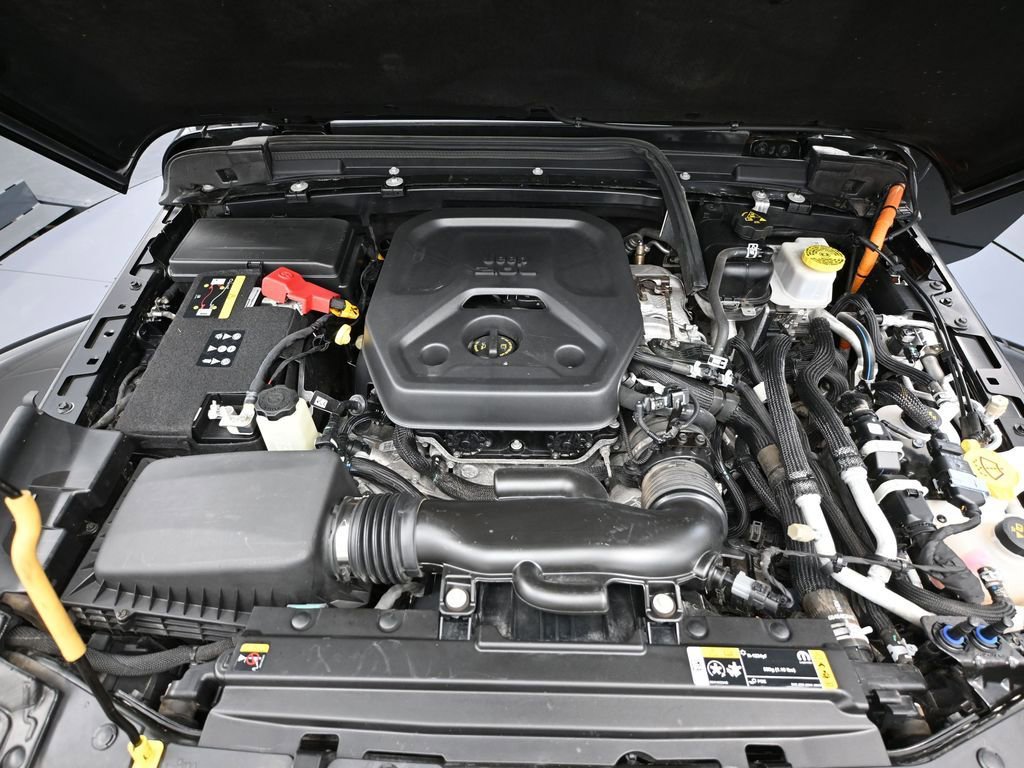 Used 2023 Jeep Wrangler Unlimited Sahara image 48