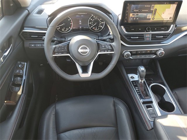 Certified 2023 Nissan Altima 2.5 SR w/ SR Premium Package image 12