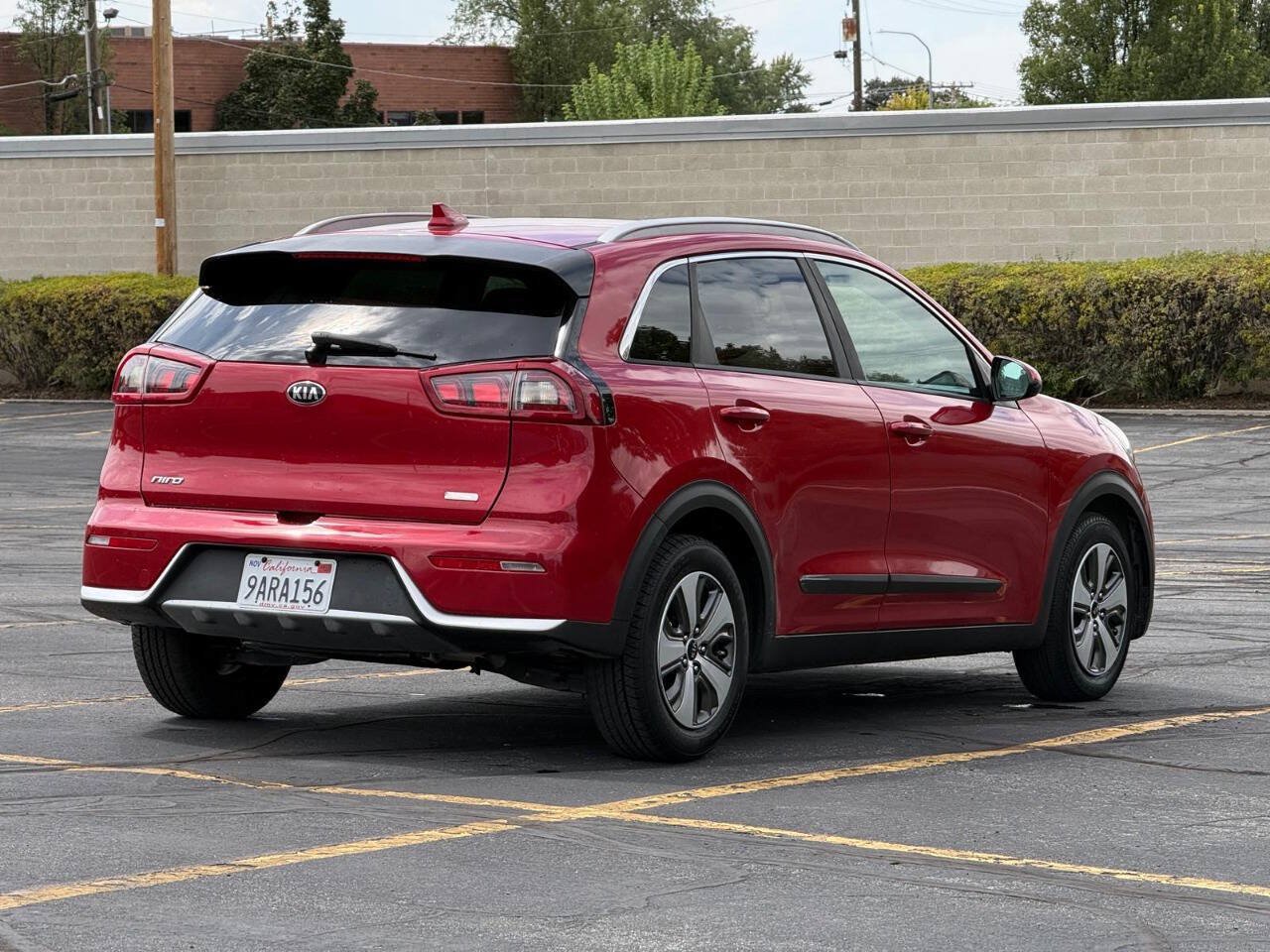 Used 2019 Kia Niro LX FWD image 5