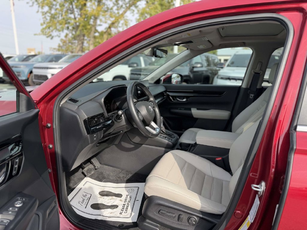 Used 2025 Honda CR-V EX-L image 18