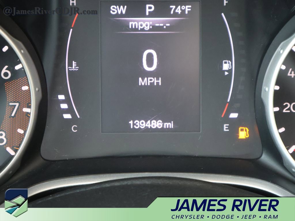 Used 2019 Jeep Compass Latitude w/ Cold Weather Group image 32