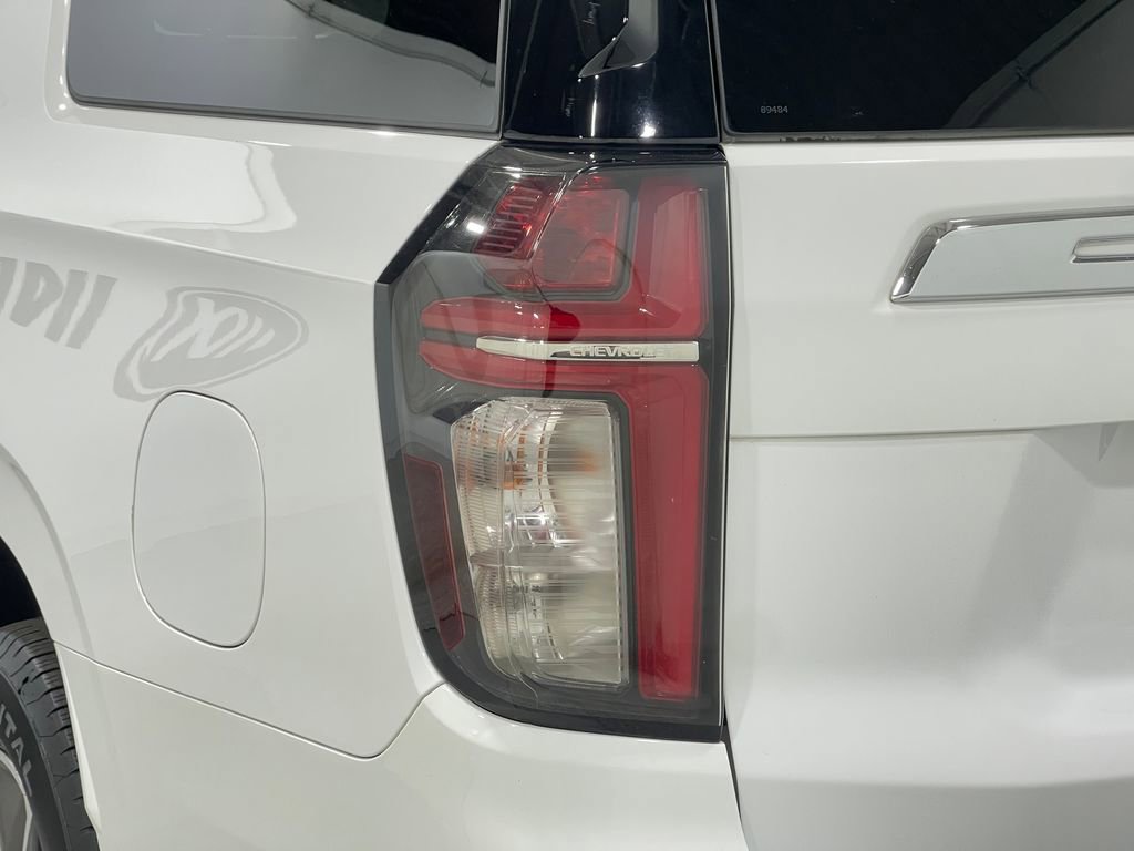 Used 2021 Chevrolet Suburban LT image 36