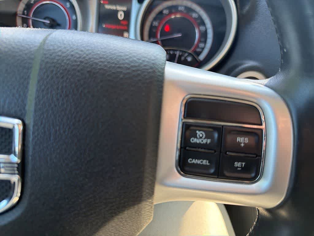 Used 2019 Dodge Journey SE w/ Connectivity Group FWD image 20