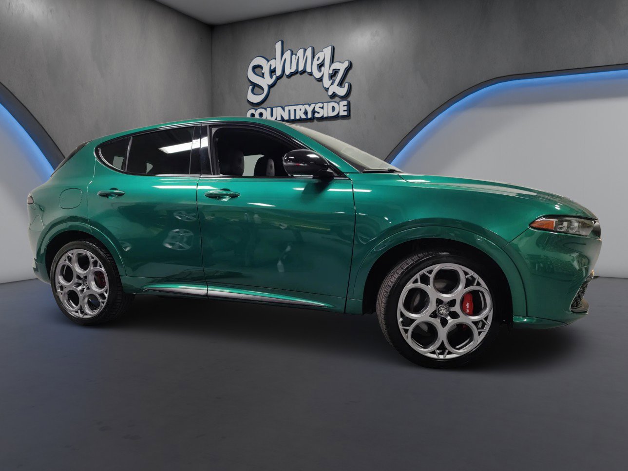 Certified 2025 Alfa Romeo Tonale Tributo Italiano AWD/4WD image 4