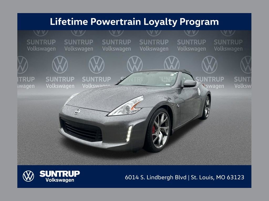 Used 2016 Nissan 370Z Touring Sport image 1