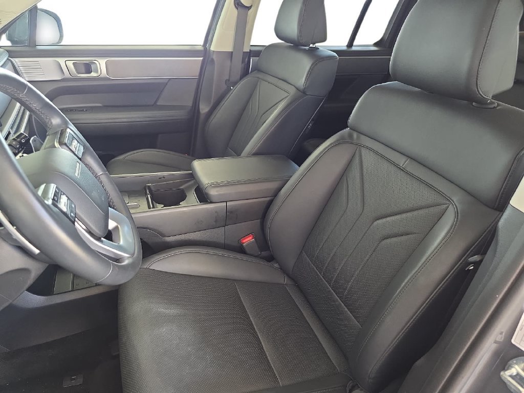 Used 2026 Hyundai Santa Fe SEL FWD image 13