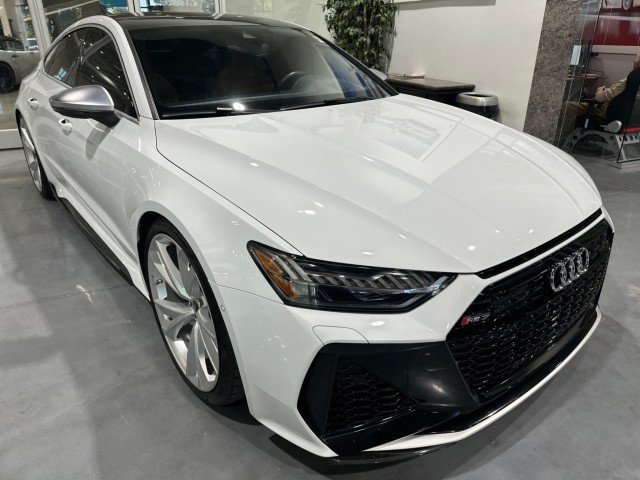 Used 2021 Audi RS 7 Sportback AWD/4WD image 14