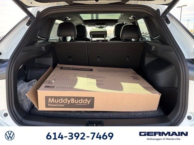 New 2026 Volkswagen Tiguan SE R-Line image 17