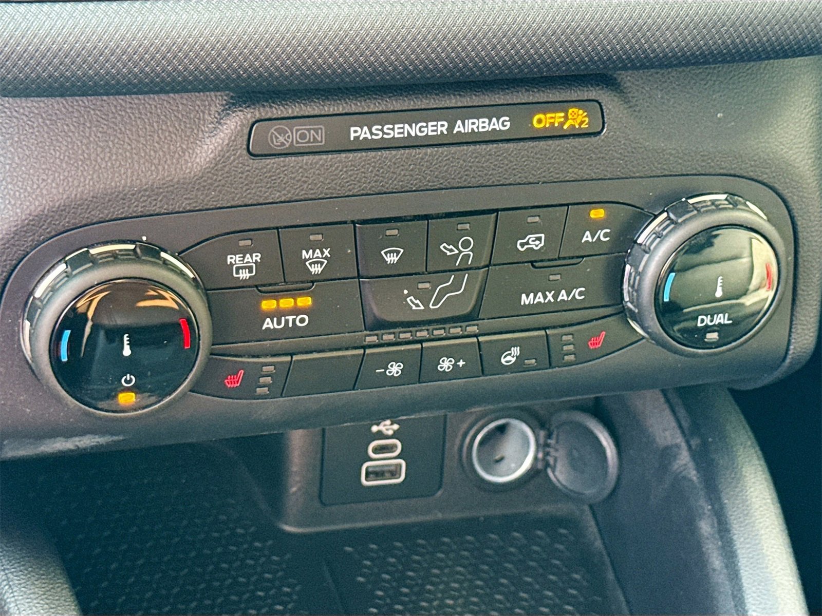 Used 2024 Ford Bronco Sport Outer Banks image 19