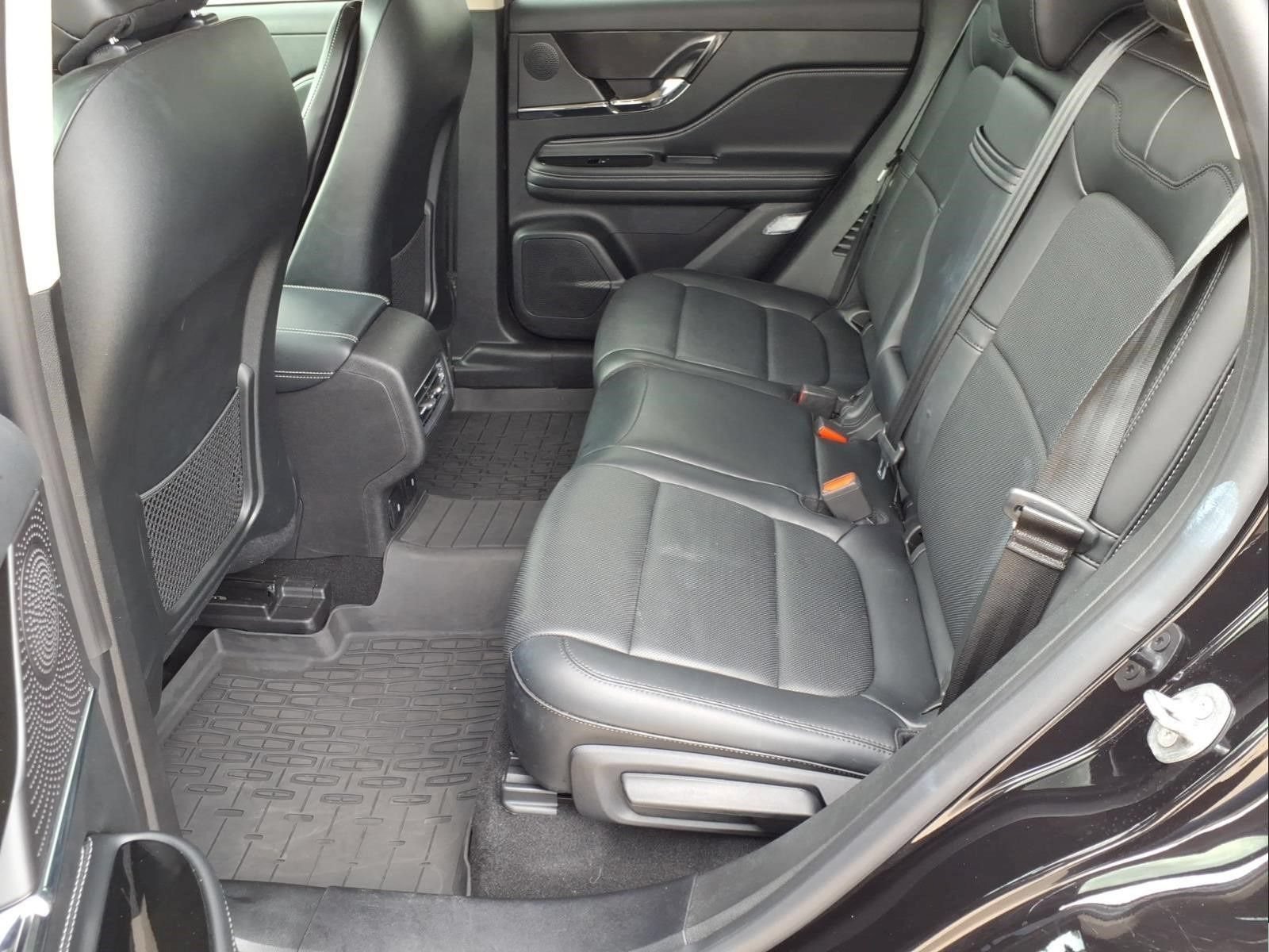 Used 2025 Lincoln Corsair Reserve AWD/4WD image 17