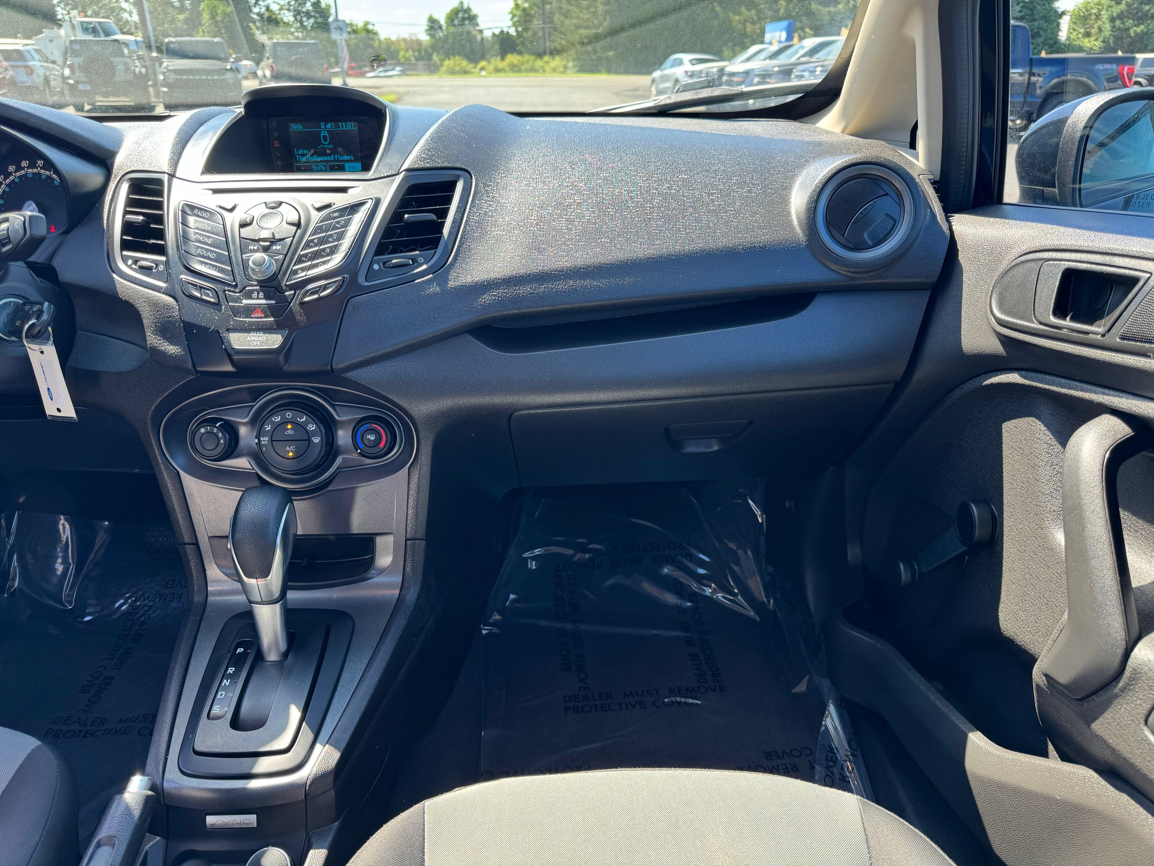 Used 2017 Ford Fiesta S FWD image 21