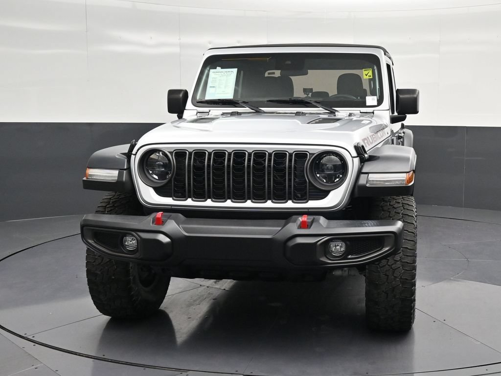 Used 2024 Jeep Gladiator Rubicon w/ Safety Group AWD/4WD image 6